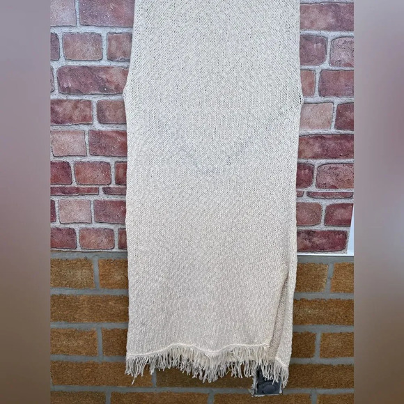 Callahan Fringe Isla Cream Column Dress size small - Picture 7 of 13